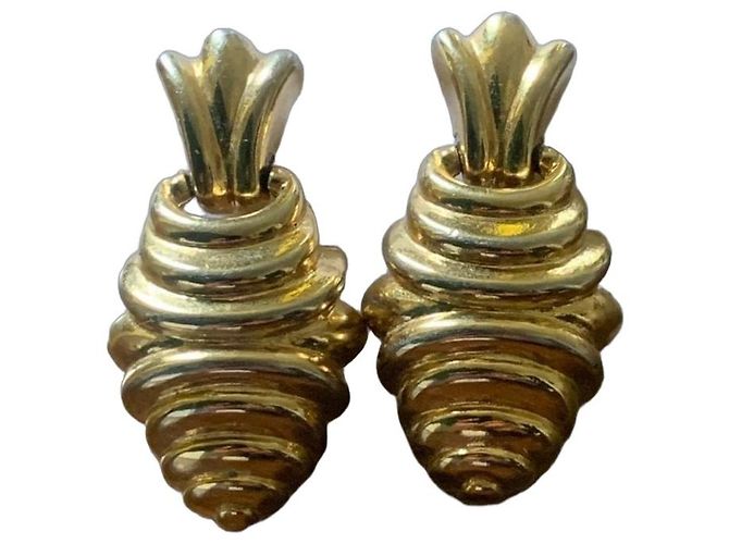 Autre Marque Pendientes Trifari forma de abeja Dorado