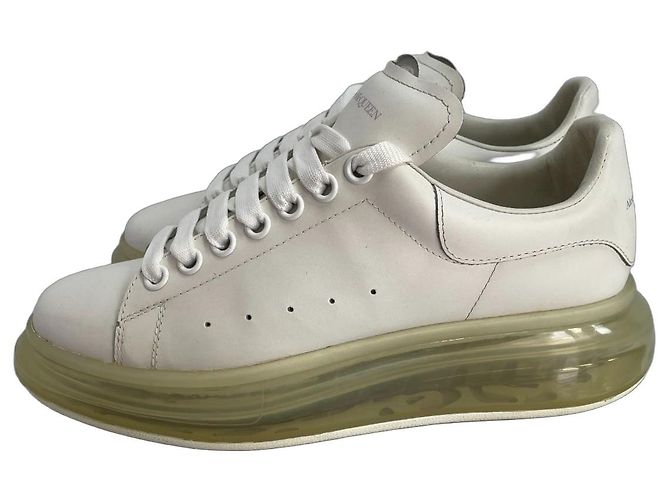 Baskets Alexander McQueen Oversized en cuir blanc