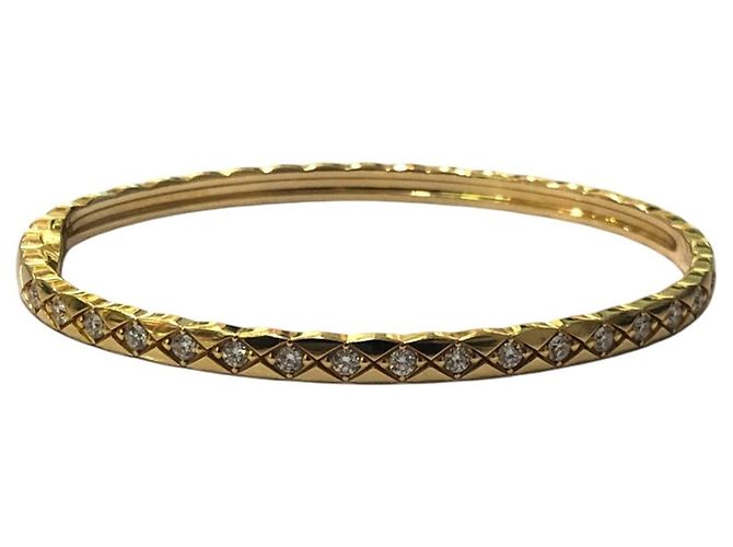 Bracciale charm Coco Crush in oro giallo 18K di Chanel D'oro