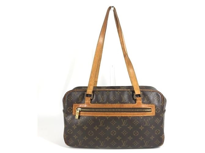 Sac à main épaule Monogram Cite GM de Louis Vuitton Marron