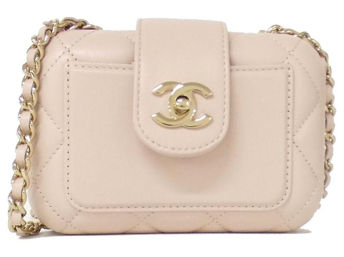 Timeless Chanel Lambskin Chain Clutch Pink
