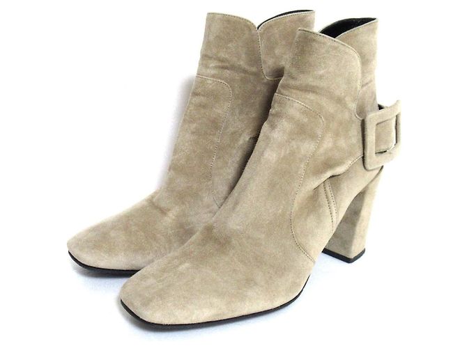 Stiefeletten aus Wildleder von Roger Vivier Beige