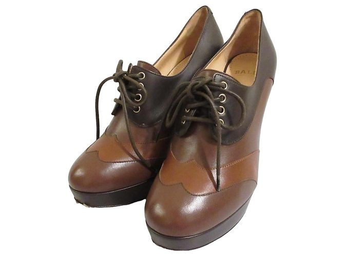 Stivaletti con plateau e lacci in pelle Bally Marrone