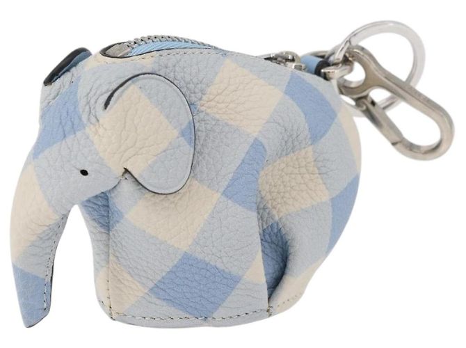 LOEWE Portachiavi Elefante in Pelle Azzurro Chiaro Auth 178998SAM Blu chiaro