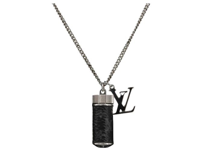 COLAR CHARMS ECLIPSE LOUIS VUITTON Tom Prateado M63641 LV Auth 177357A