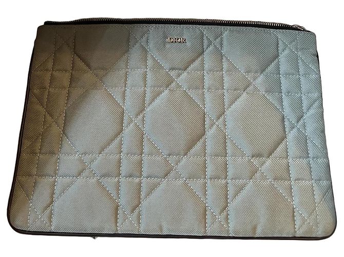 Christian Dior Cannage Denim Clutch Hellblau