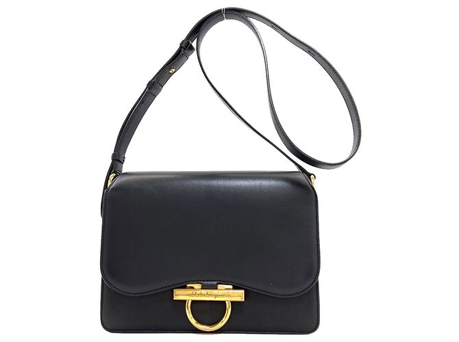 Borsa a tracolla lunga Salvatore Ferragamo Gancini Hardware Nero