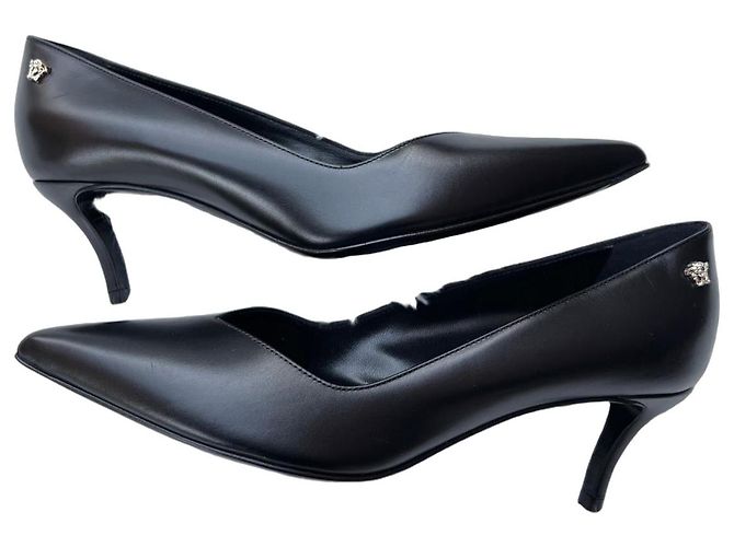 Versace Medusa Black Leather Pumps
