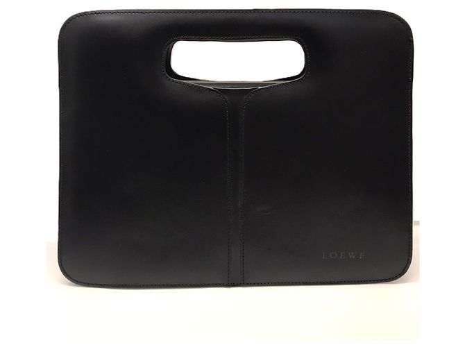 Clutch de couro preto Loewe