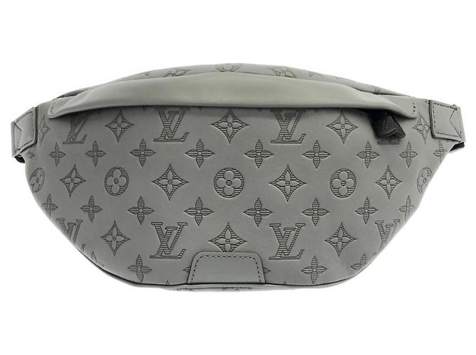 Louis Vuitton Monogram Shadow Discovery Bumbag PM Marron Noir Gris