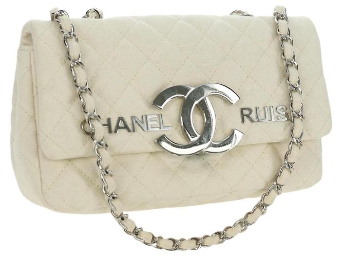 CHANEL Matelasse Chain Shoulder Bag Canvas White Silver CC Auth 121513 Argento Bianco
