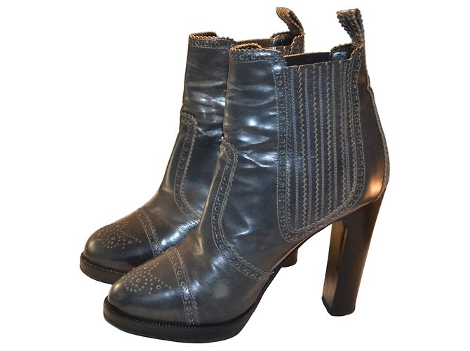 Hermès Leder Stiefeletten mit Absatz Grau