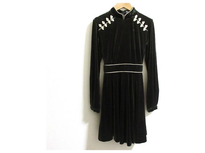 Autre Marque PAMEO POSE Velor Mandarin Mini Kleid Velor Kleid Grün Khaki