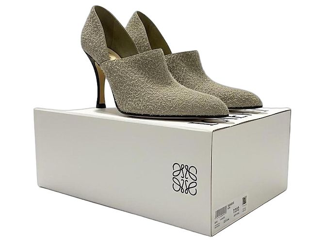 Loewe Pointed Toe Heeled Ankle Boots Beige