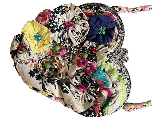 Christian Lacroix Herzförmige Handtasche Schwarz Pink Weiß Blau Mehrfarben Grün Gelb