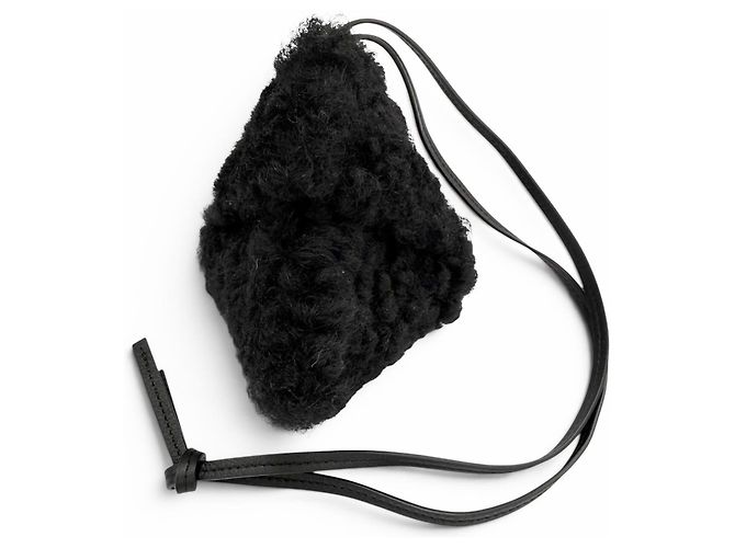 Bolsa Loewe Puzzle Fold Charm Preto