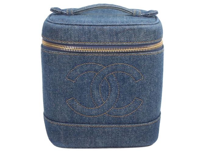 Chanel A01998 Denim Vertical Vanity Handtasche