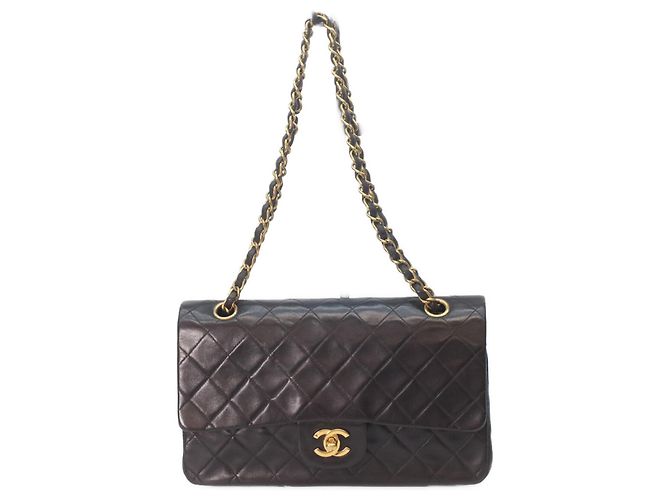 Timeless Borsa a tracolla Chanel A01112 in pelle di agnello nera Nero