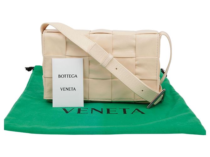 Bottega Veneta Bolsa de ombro Cassette Branco