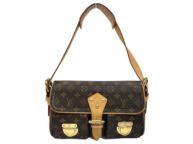 Bolsa de Ombro Louis Vuitton Hudson PM Marrom