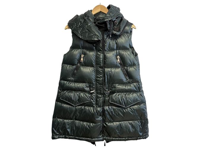 Chaleco largo de plumón Moncler BEAUMESNIL Verde