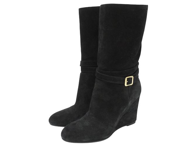 Autre Marque Pellico Suede Short Boots Black