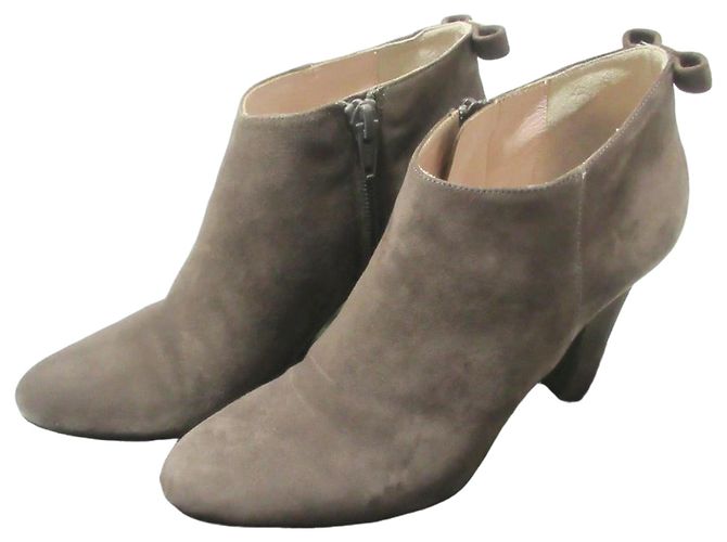 kate spade new york Back Ribbon Suede Booties