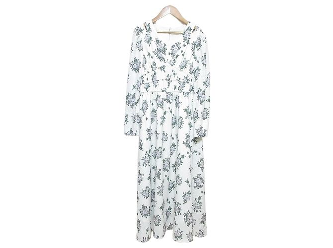 Autre Marque NATURAL BEAUTY BASIC Kleid mit Schlitz an der Schulter und Print Weiß