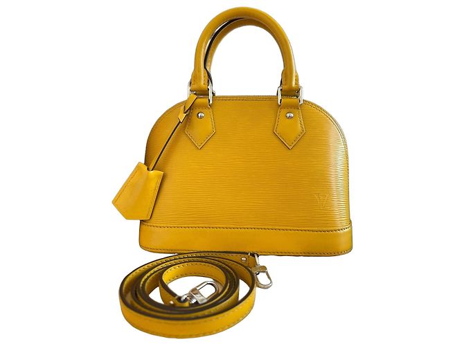 Sac à main Louis Vuitton Alma BB cuir épi jaune