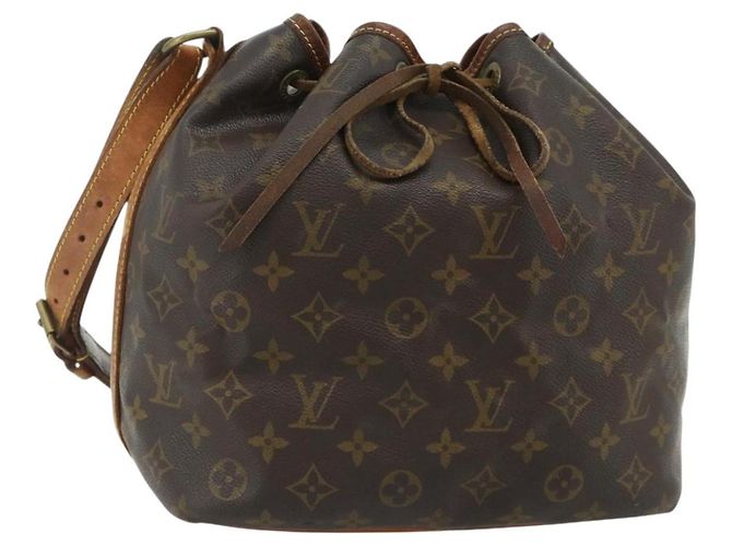 LOUIS VUITTON Sac à bandoulière Monogram Petit Noe M42226 LV Auth ka4283 Monogramme