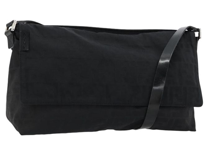 Borsa a Spalla FENDI Zucca Canvas Nera Argento Auth 177493A Nero