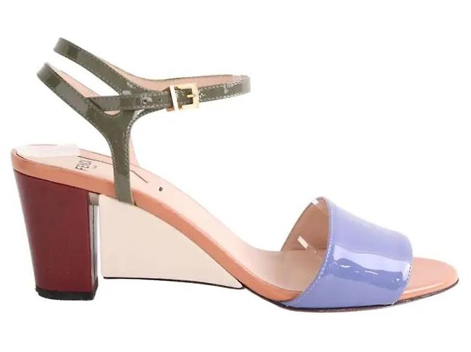 Fendi Saltos bege