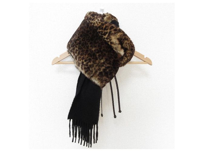 Sciarpa Fendi Orilag in cashmere e visone Nero 