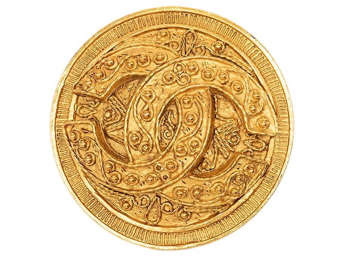 Spilla tonda Chanel Coco Mark D'oro