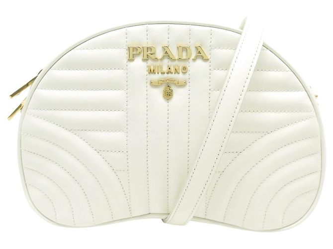NOVA BOLSA PRADA DIAGRAMME CAMERA 1BH130 COURO BRANCO ALÇA
