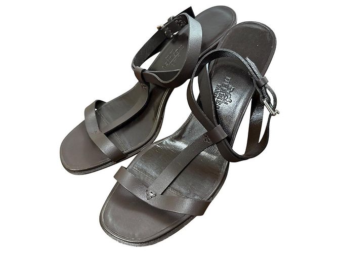 Hermès Hermes Ledersandalen Braun