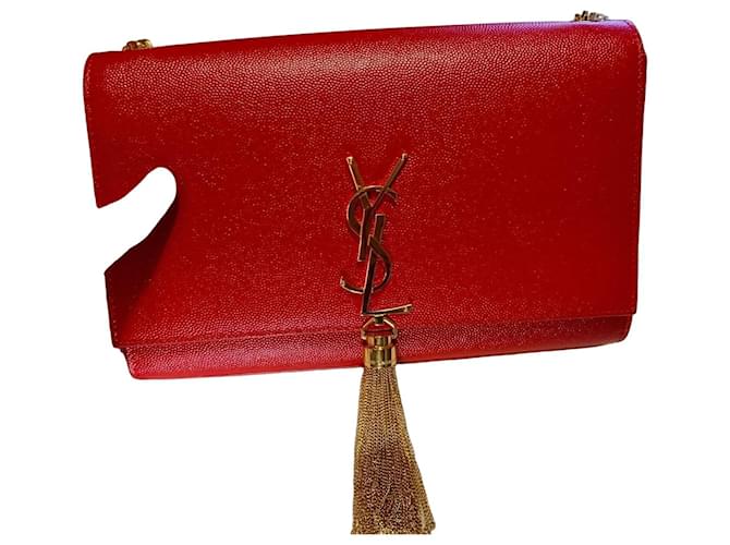 Yves Saint Laurent Sac Saint Laurent Kate en cuir rouge avec pompon 