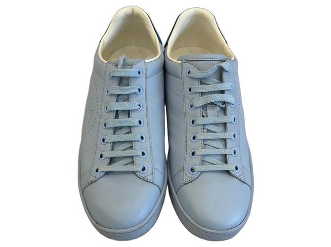 Gucci Baskets Bleu clair