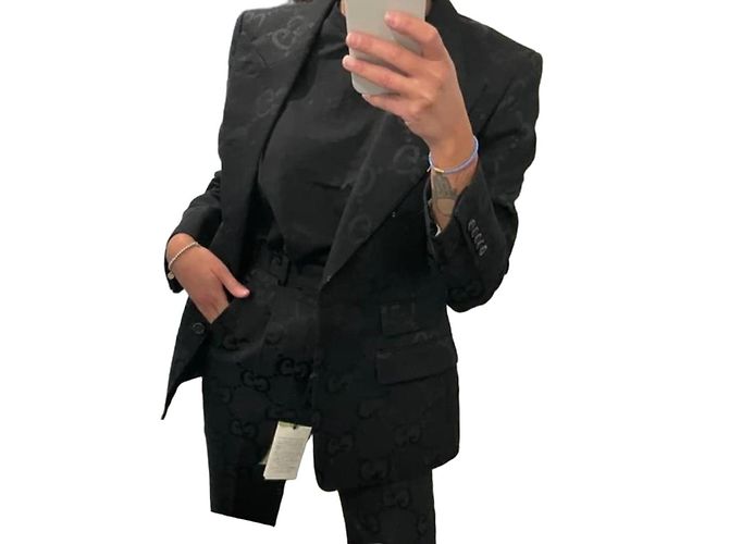 Completo Gucci Monogram - Blazer IT42 e Pantalone IT38 Nero