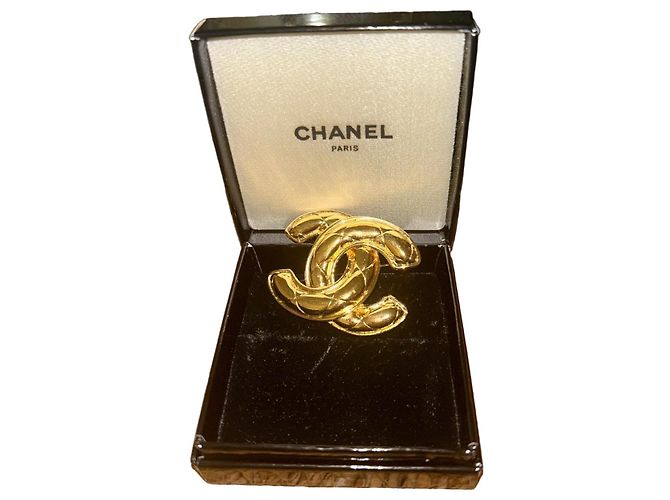 Spilla Chanel CC Logo Oro D'oro