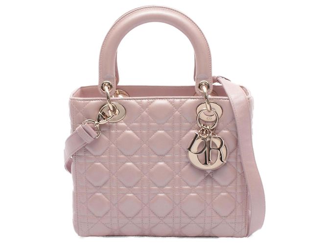 Lady Dior en agneau cannage iridescent rose, taille Medium