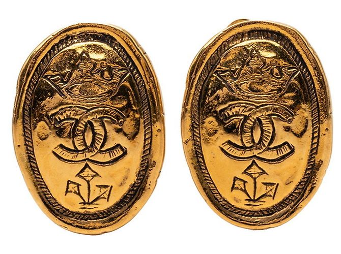 Chanel Coco Mark Vintage Oval Ohrringe Golden