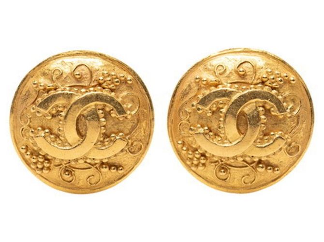 Orecchini tondi Chanel Coco Mark D'oro 