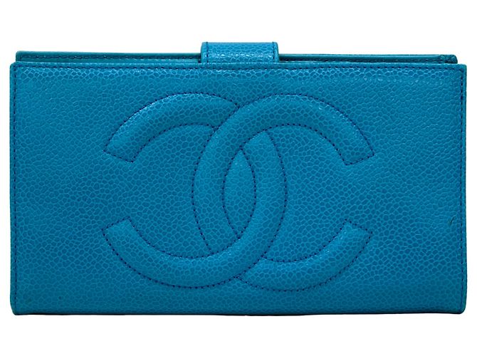Cartera larga de cuero caviar para mujer Chanel azul