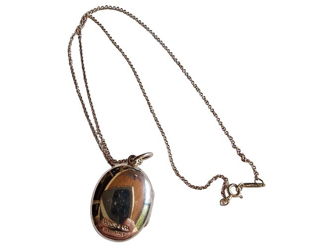 Pingente medalhão Tiffany & Co. em prata