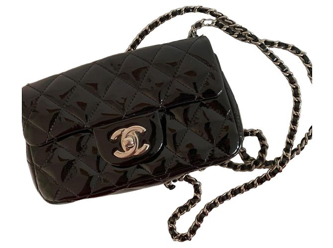 Chanel Classic Mini Flap Bag Vernice Nera Nero