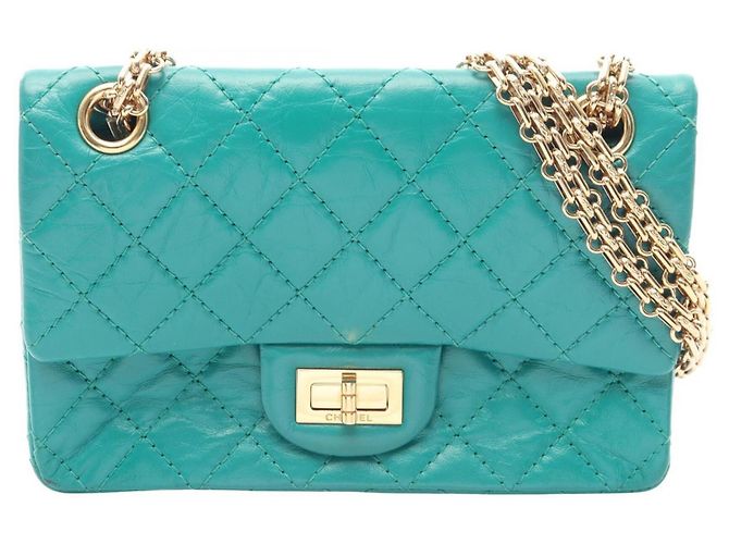 Bolsa de ombro Chanel 2.55 em couro de vitelo verde
