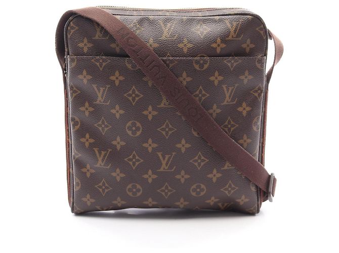 Bolsa de Ombro Louis Vuitton Trotteur Bobour Marrom