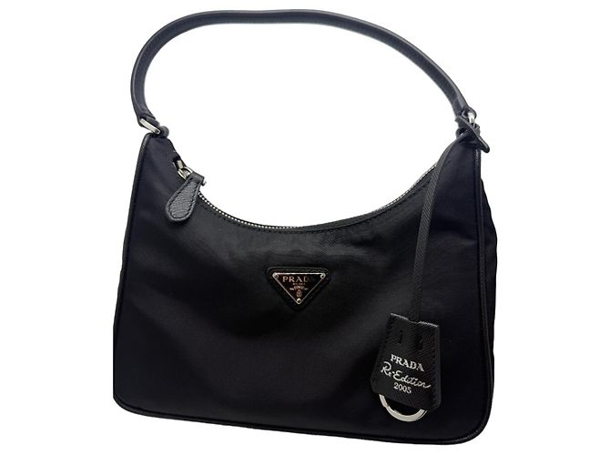 Borsa Prada Re-Edition 2005 in nylon nero