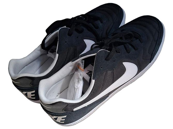 Baskets Nike Tiempo Trainer Marron Noir Blanc
